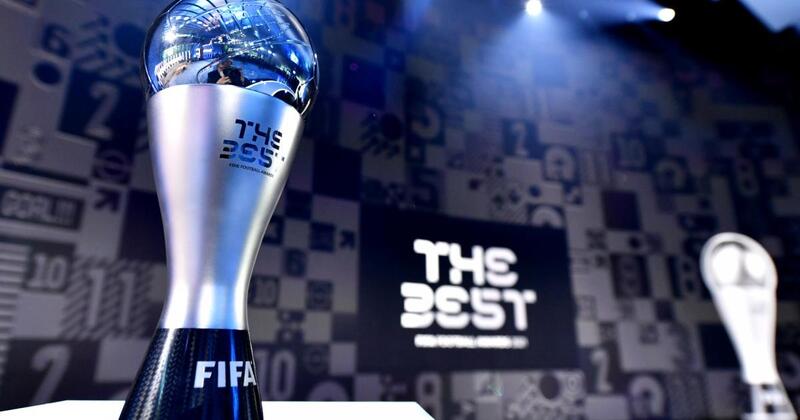 Tìm hiểu cầu thủ xuất sắc nhất năm của FIFA